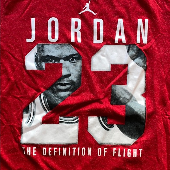 Red Jordan graphic T-shirt size medium - Picture 2 of 4